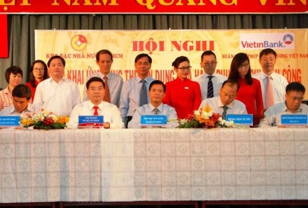 VietinBank và các đơn vị đầu tiên sử dụng thẻ tín dụng phục vụ chi tiêu công ký kết hợp tác triển khai