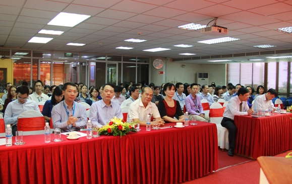 Các đại biểu tham dự Hội nghị