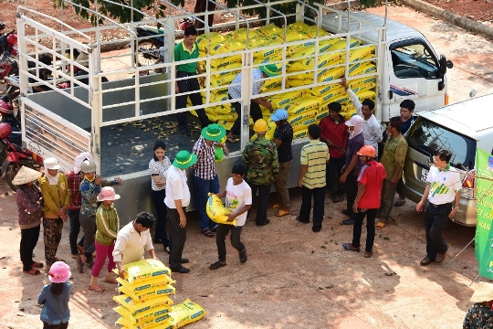 PVFCCo hỗ trợ các gia đình bị hạn hán tại Gia Lai