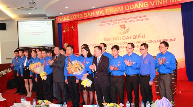 Ban Chấp hành Đoàn Thanh niên Tổng công ty MobiFone nhiệm kỳ 2016 - 2021 ra mắt Đại hội.
