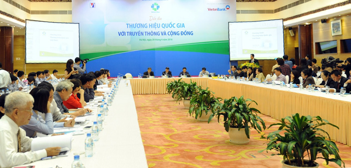 Diễn đàn thu hút sự quan tâm của đông đảo báo giới và doanh nghiệp 