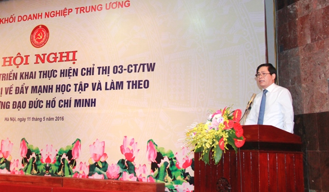 Đồng chí Phạm Viết Thanh,
