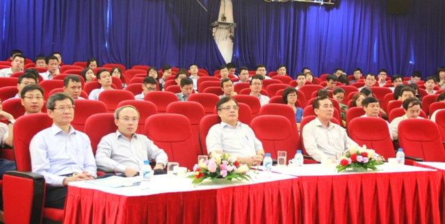 Các đại biểu dự Hội nghị.