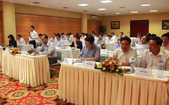 Các đại biểu dự Hội nghị.