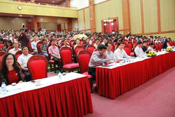 Các đại biểu dự Hội nghị.