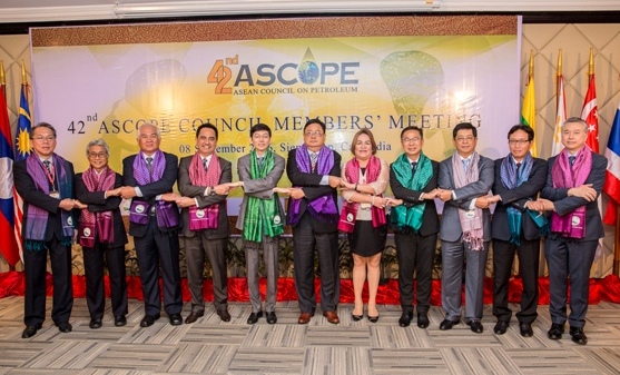 Các thành viên Hội đồng ASCOPE tại Kỳ họp