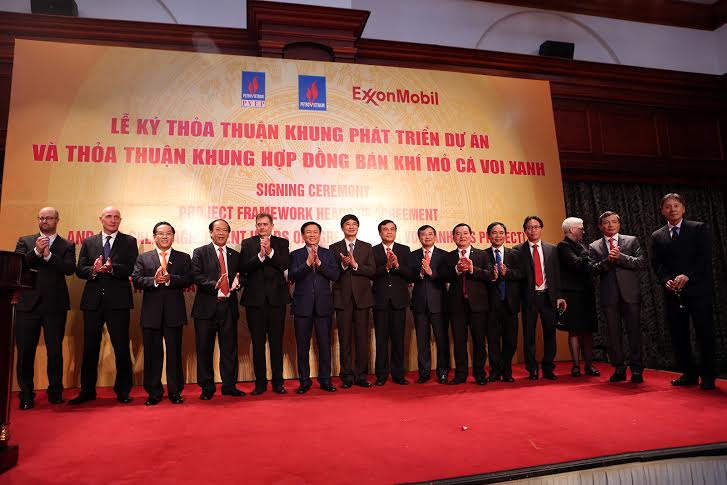 Lễ ký thỏa thuận khung phát triển Dự án và thỏa thuận khung Hợp đồng bán Khí Cá Voi Xanh