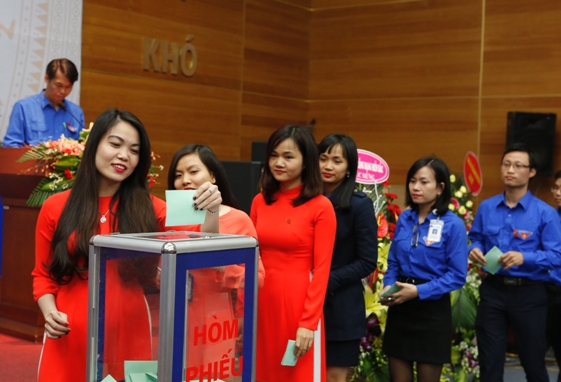 Bỏ phiếu bầu Ban chấp hành Đoàn Thanh niên VNPT Net khóa I