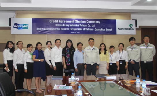 Các bên tham dự lễ ký kết