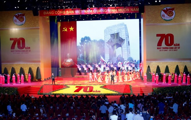 Chương trình văn nghệ đặc biệt tại Lễ kỷ niệm.