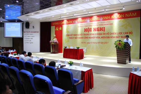 Các đại biểu tham dự Hội nghị