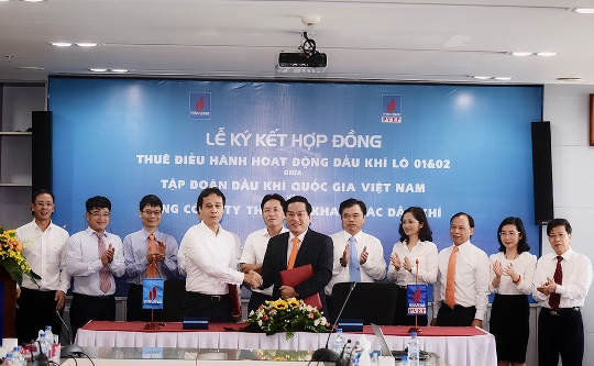 PVN và PVEP ký hợp đồng thuê điều hành hoạt động dầu khí Lô 01&02