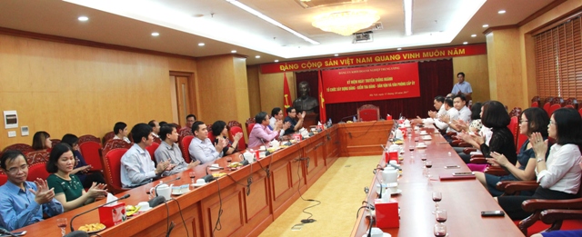 Quang cảnh buổi kỷ niệm.