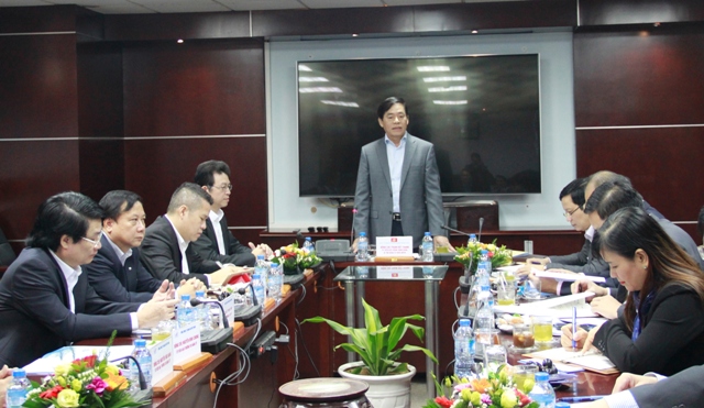 Đồng chí Phạm Viết Thanh - Ủy viên Trung ương Đảng, Bí thư Đảng ủy Khối chủ trì buổi làm việc.