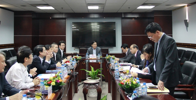 Quang cảnh buổi làm việc.