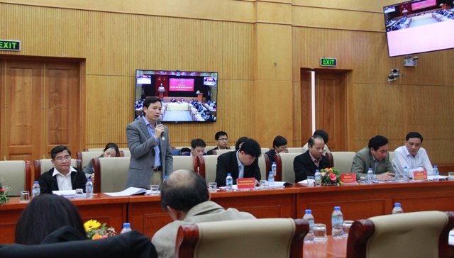 Đại diện các đảng ủy trực thuộc phát biểu tham luận tại Hội nghị