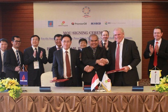 Petrovietnam ký kết MOU với Premire Oil và SKKmigas