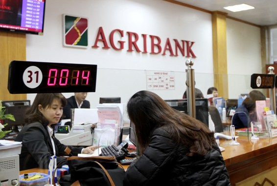 Giao dịch tại ngân hàng Agribank