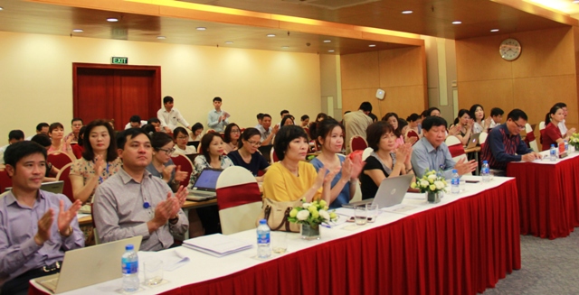 Các đại biểu tham dự tập huấn.