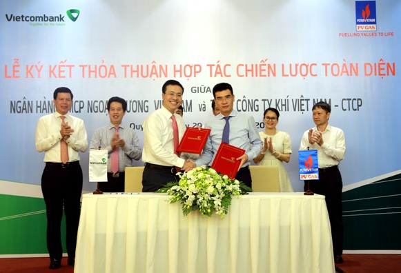 Hai bên tham gia ký kết