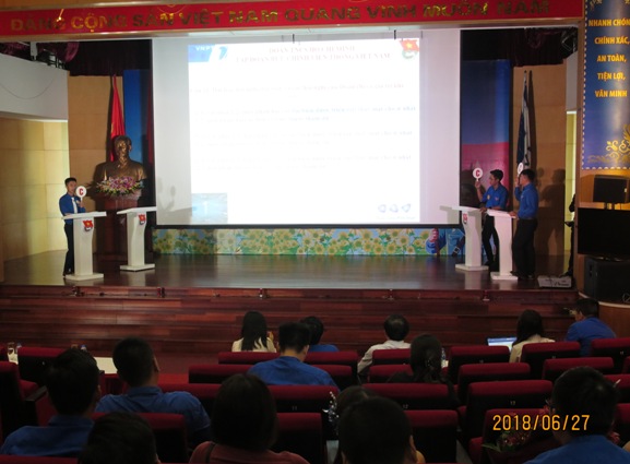 Các thí sinh tham gia phần thi trắc nghiệm