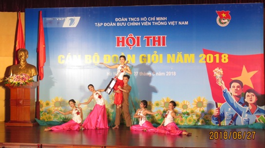 Các thí sinh tham gia phần thi năng khiếu