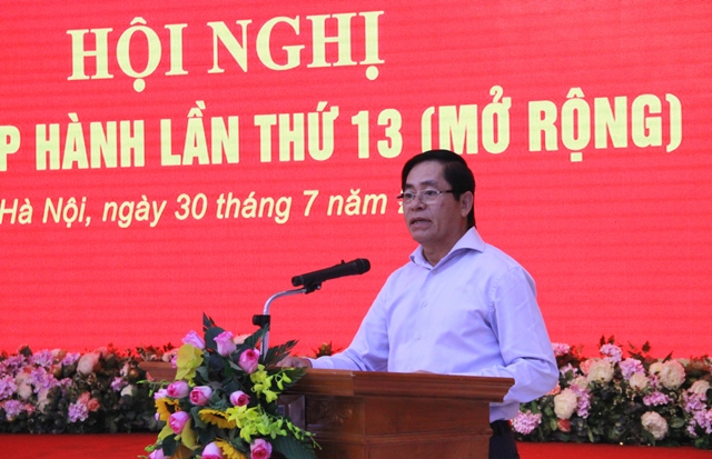 Đồng chí Phạm Viết Thanh - Ủy viên Trung ương Đảng, Bí thư Đảng ủy Khối Doanh nghiệp Trung ương phát biểu tại Hội nghị