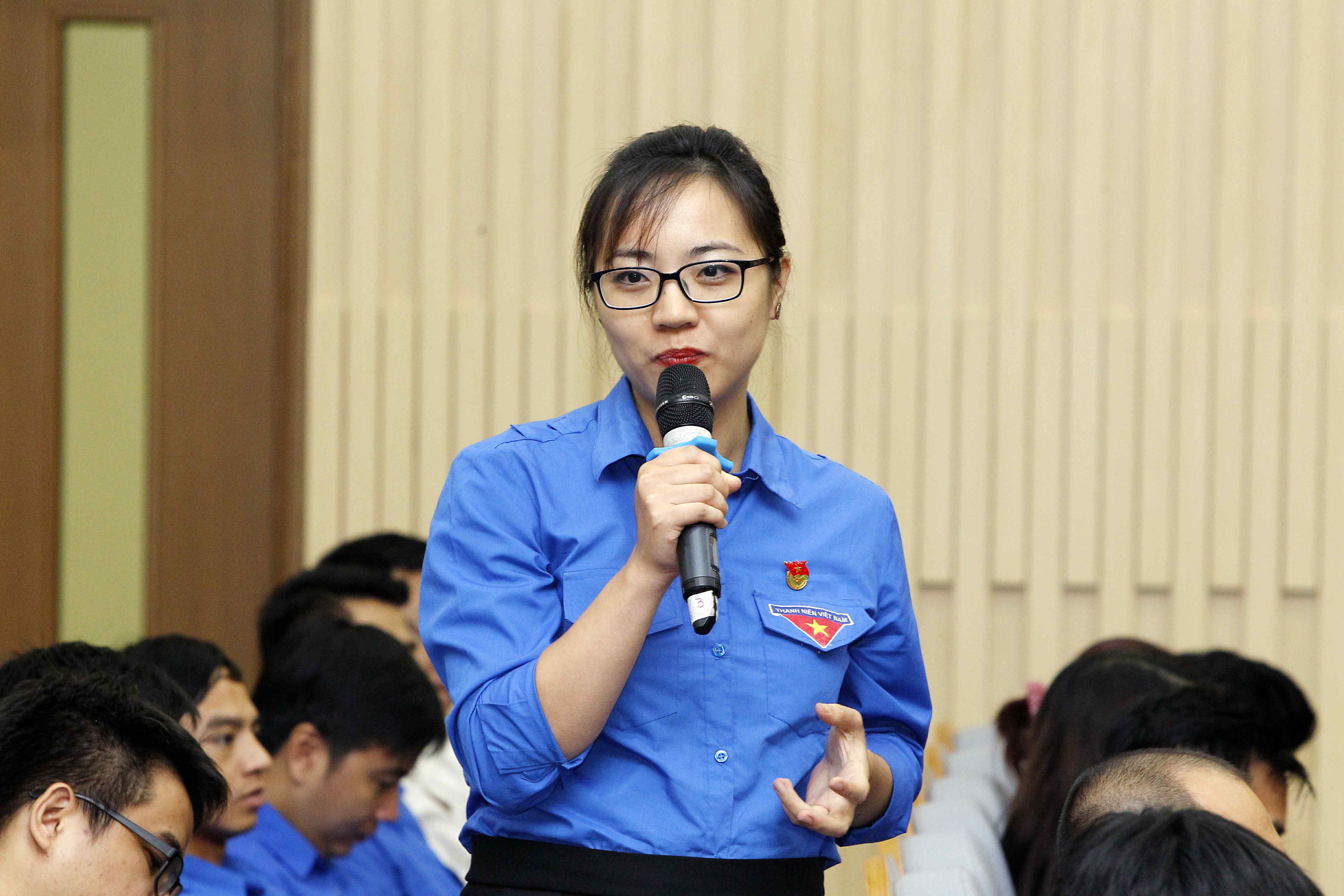 Đoàn viên thanh niên phát biểu tham luận tại Diễn đàn “Đổi mới, sáng tạo vì sự phát triển của doanh nghiệp”