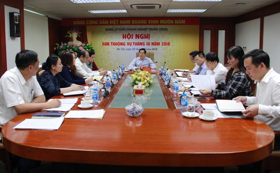 Đồng chí Phạm Viết Thanh - Ủy viên Trung ương Đảng, Bí thư Đảng ủy Khối chủ trì Hội nghị.