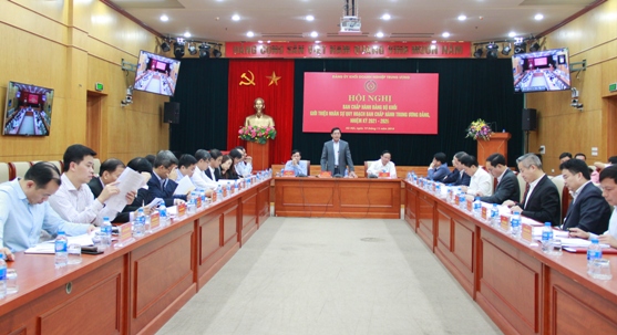 Đồng chí Phạm Viết Thanh - Bí thư Đảng ủy Khối Doanh nghiệp Trung ương phát biểu tại Hội nghị