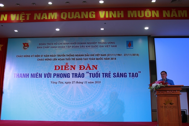 Đồng chí Vũ Đức Tú, Bí thư Đoàn Khối DNTW phát biểu kết luận diễn đàn