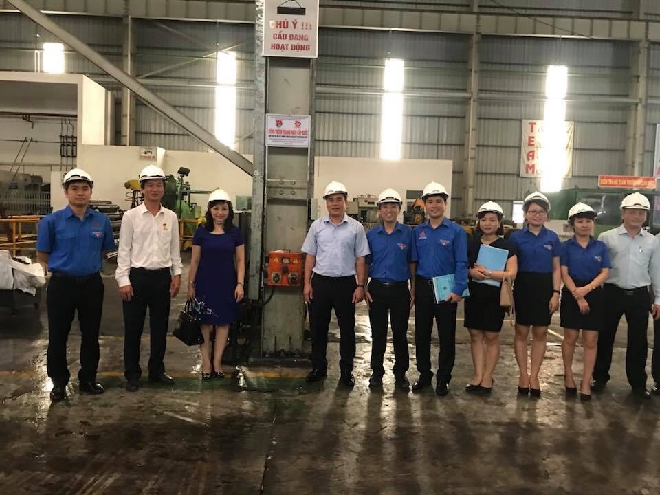 Lễ gắn biển Công trình Thanh niên cấp Đoàn Khối “Thực hiện kiểm tra giám sát bảo trì, sửa chữa động cơ cán” do Đoàn Công ty Cổ phần thép tấm lá Thống Nhất, Đoàn Tổng Công ty Thép Việt Nam – CTCP thực hiện