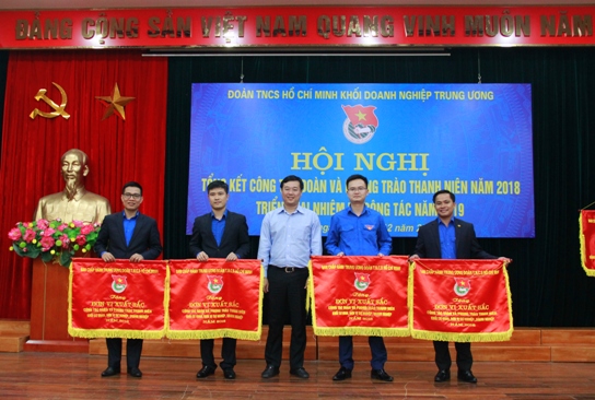 Bí thư thứ nhất Trung ương Đoàn Lê Quốc Phong