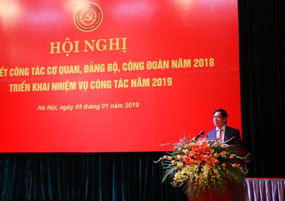 Đồng chí Phạm Viết Thanh - Bí thư Đảng ủy Khối Doanh nghiệp Trung ương phát biểu tại Hội nghị