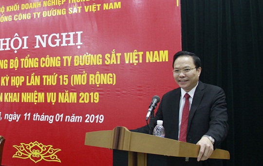 Đồng chí Lê Văn Châu – Phó Bí thư Đảng ủy Khối DNTW phát biểu tại Hội nghị.