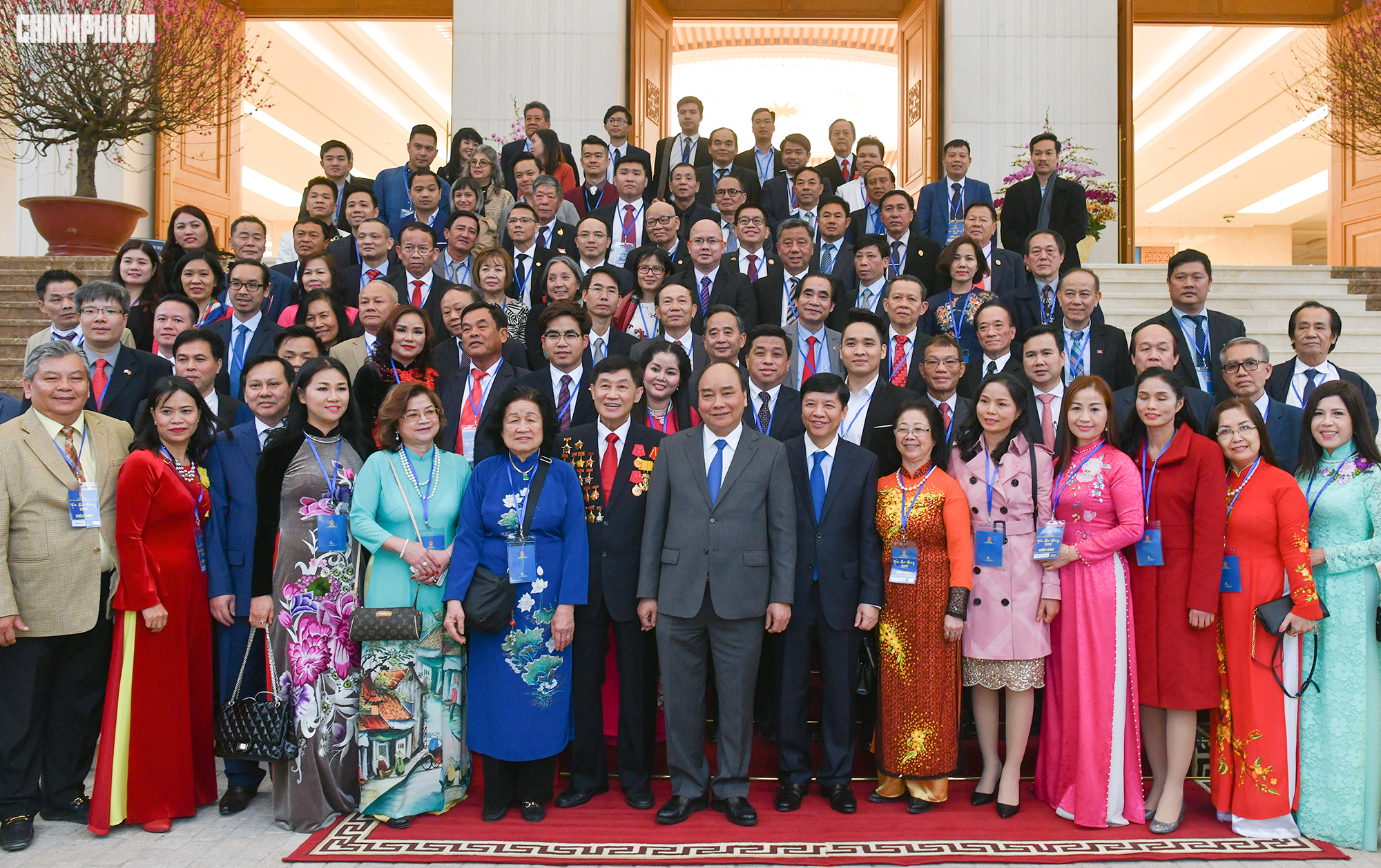 Chiều 26/1, tại trụ sở Chính phủ, Thủ tướng Nguyễn Xuân Phúc đã có cuộc gặp gỡ đoàn đại biểu kiều bào dự Chương trình Xuân quê hương 2019. Đoàn gồm 100 kiều bào tiêu biểu, đại diện cho khoảng 4,5 triệu kiều bào ở hơn 100 quốc gia, vùng lãnh thổ.