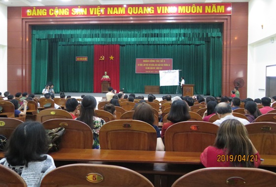 Họp Đoàn công tác và phổ biến một số quy định khi đi thăm và làm việc tại quần đảo Trường Sa và nhà giàn DK1.