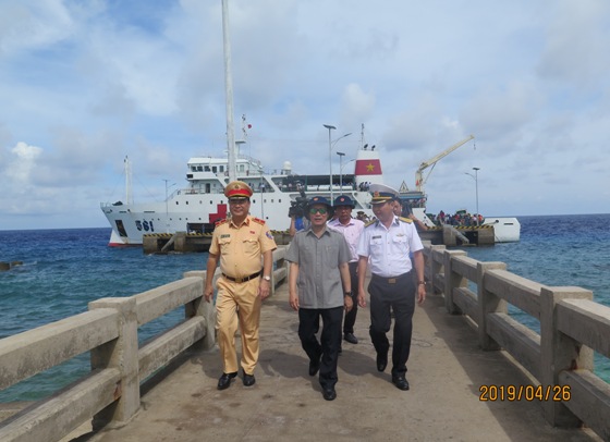 Cầu cảng trên đảo Trường Sa Lớn.