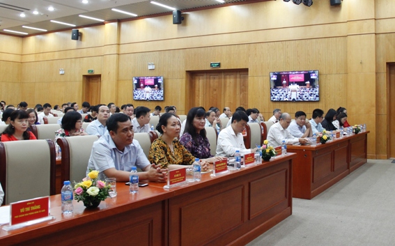 Các đại biểu tham dự Hội nghị.