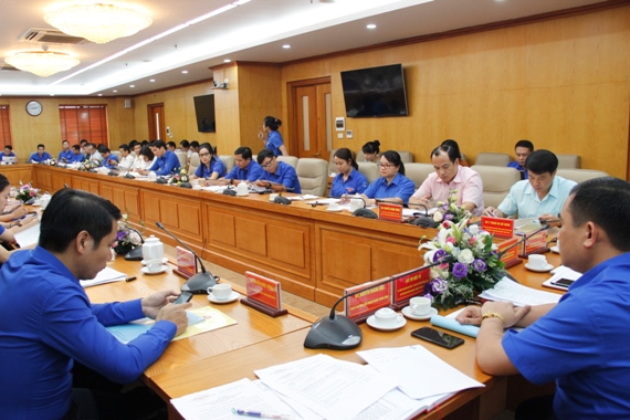 Các đại biểu tham dự Hội nghị.