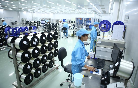 Nhà máy sản xuất sợi thủy tinh dùng cho thông tin quang của VNPT