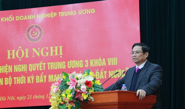 Đồng chí Phạm Minh Chính - Ủy viên Bộ Chính trị, Bí thư Trung ương Đảng, Trưởng Ban Tổ chức Trung ương phát biểu chỉ đạo tại Hội nghị của Đảng ủy Khối DNTW Tổng kết thực hiện Nghị quyết Trung ương 3, khóa VIII về “Chiến lược cán bộ thời kỳ đẩy mạnh công nghiệp hóa, hiện đại hóa đất nước”.