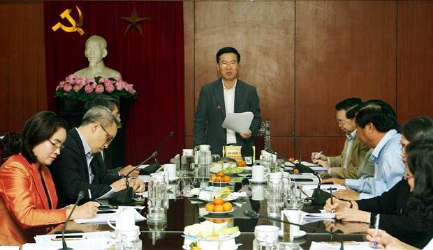 Đồng chí Võ Văn Thưởng phát biểu kết luận buổi làm việc.