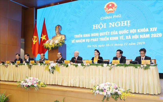 Tổng Bí thư, Chủ tịch nước Nguyễn Phú Trọng, Thủ tướng Chính phủ Nguyễn Xuân Phúc, Chủ tịch Quốc hội Nguyễn Thị Kim Ngân và các đồng chí lãnh đạo Đảng, Nhà nước chủ trì Hội nghị.