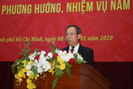 Đồng chí Trần Ngọc Thuận - Bí thư Đảng ủy, Chủ tịch HĐQT VRG phát biểu tại Hội nghị.