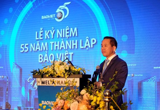 Đồng chí Đào Đình Thi - Bí thư Đảng ủy, Chủ tịch HĐQT Tập đoàn Bảo Việt phát biểu tại buổi Lễ.