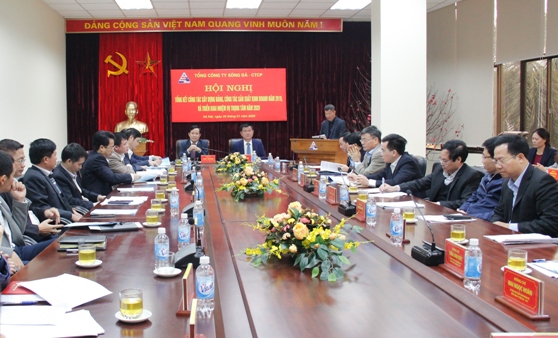 Toàn cảnh Hội nghị.