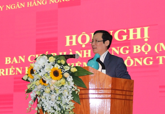 Đồng chí Phạm Tấn Công - Phó Bí thư thường trực Đảng ủy Khối Doanh nghiệp Trung ương phát biểu tại Hội nghị.