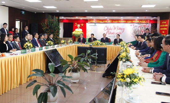 Các đại biểu tham dự buổi làm việc.