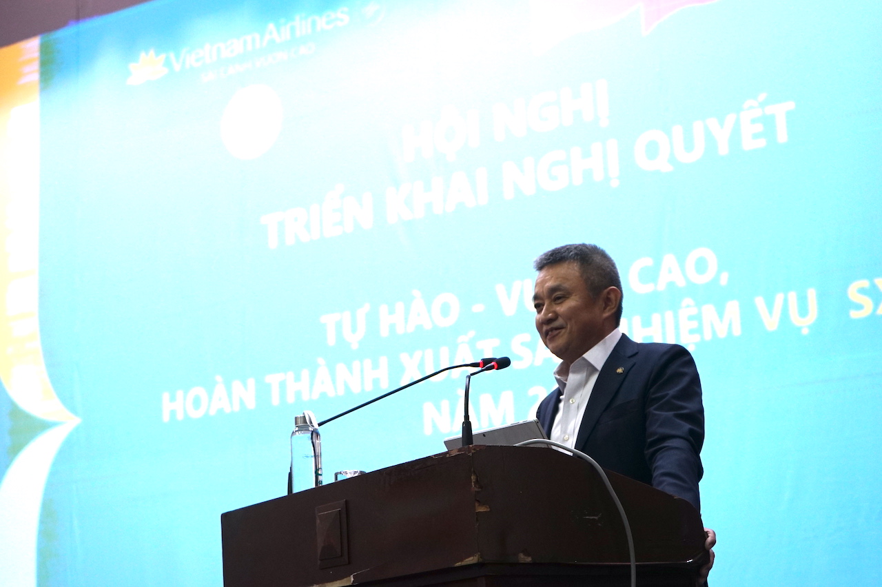 Bí thư Đảng ủy - TGĐ Dương Trí Thành triển khai Nghị quyết lãnh đạo thực hiện nhiệm vụ chính trị trọng tâm tại khu vực Long Biên. 